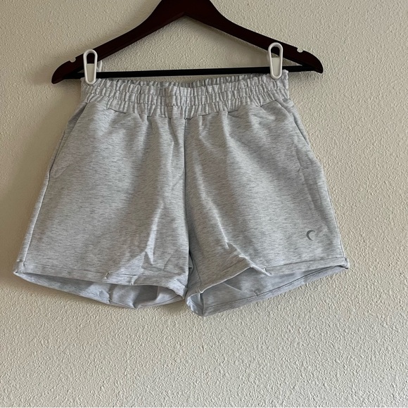 NWT Zyia Light Gray Heather Knockout Shorts Size Medium - Picture 5 of 8